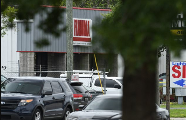 Crime scene - the FIAMMA RV shop in Orlando, Fla 6 people were killed in a shooting on June 5, 2017.png